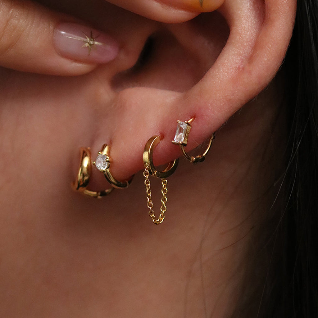 Single Cubic Huggie Earring-1
